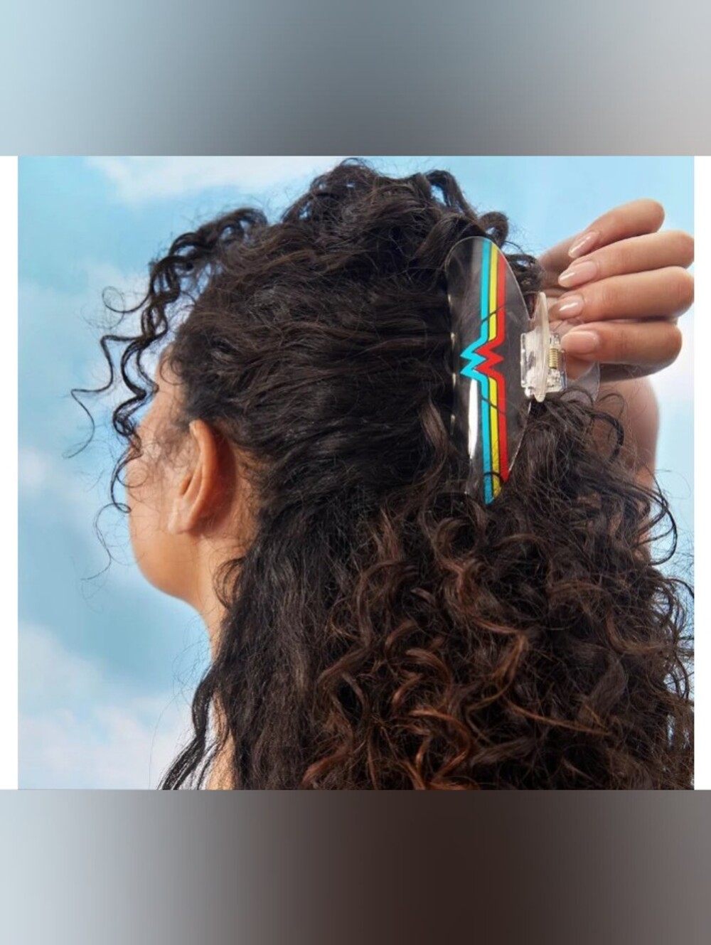 Wonder Woman X Kitsch-Invisable Plane Claw Clip ♥️🩵